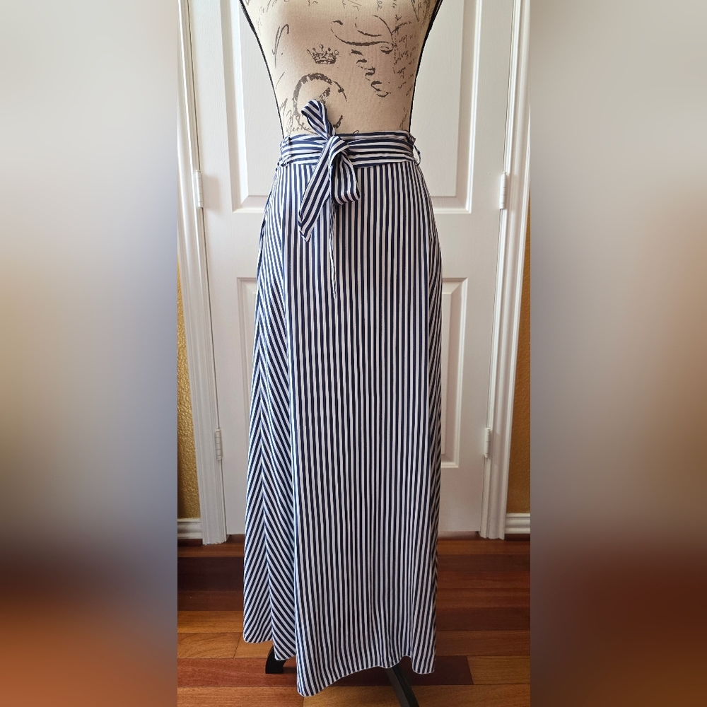 Women's skirt blue/white stripes, size S/M